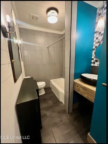 $316,000 | 202 Bates Street, Batesville, MS 38606