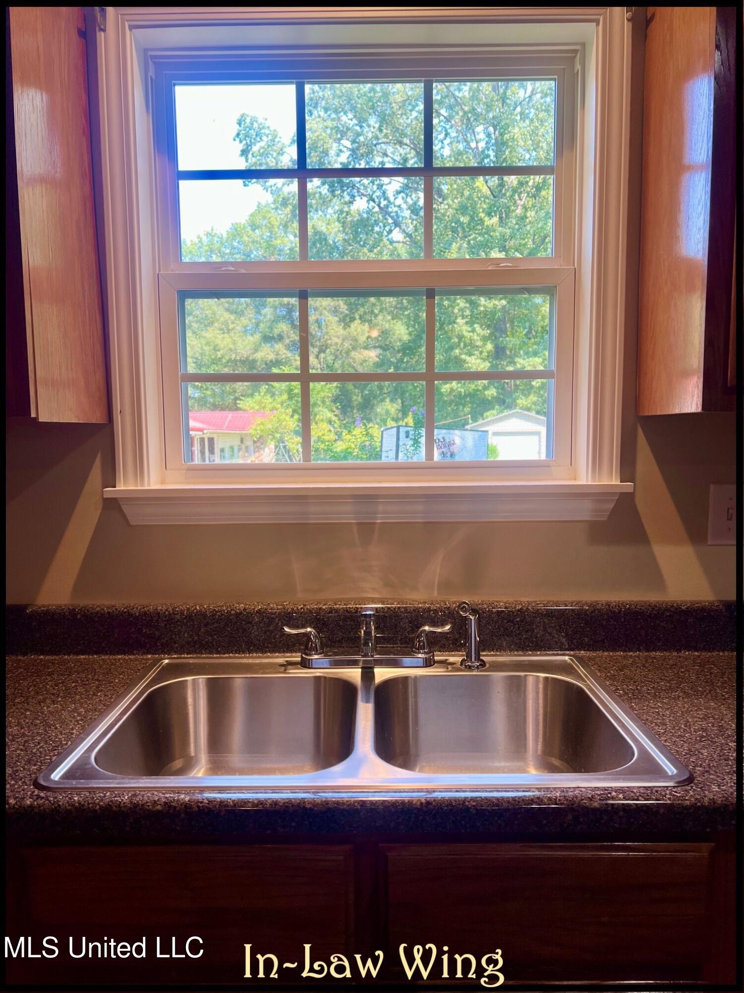 202 Bates Street Batesville, MS 38606 - Photo 71 of 92 202 BATES - MIL - KIT SINK
