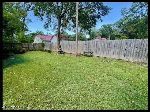 $316,000 | 202 Bates Street, Batesville, MS 38606