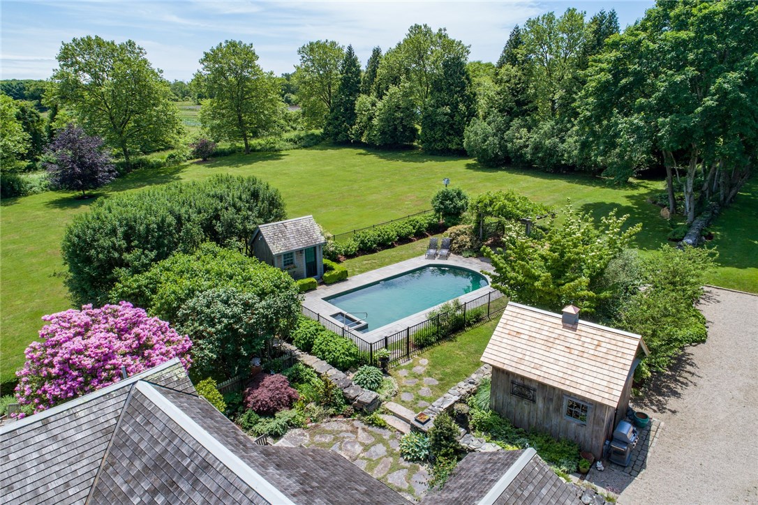89 Maple Avenue Little Compton, RI 02837 - Photo 8 of 44 Gallery Image 8