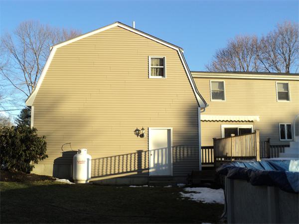 18 Bellingham Road Blackstone, MA 01504 - Photo 3 of 19 Gallery Image 3