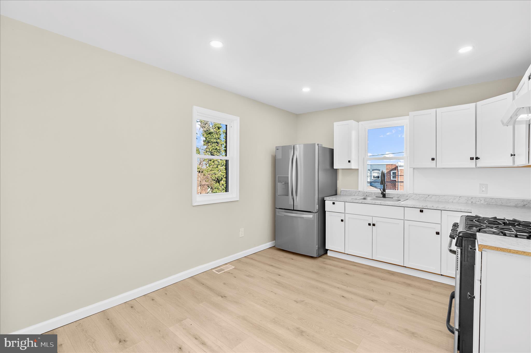 814 Jack Street Baltimore, MD 21225 - Photo 11 of 33