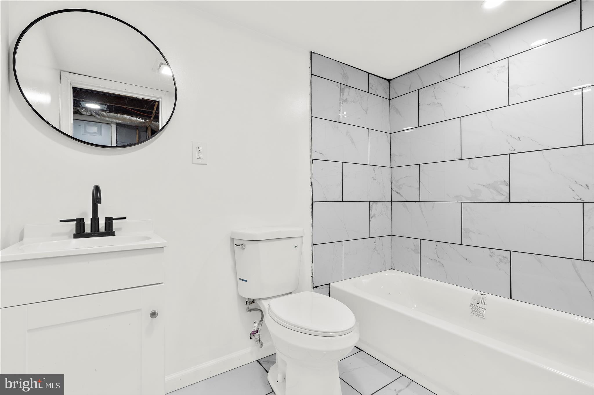 814 Jack Street Baltimore, MD 21225 - Photo 18 of 33