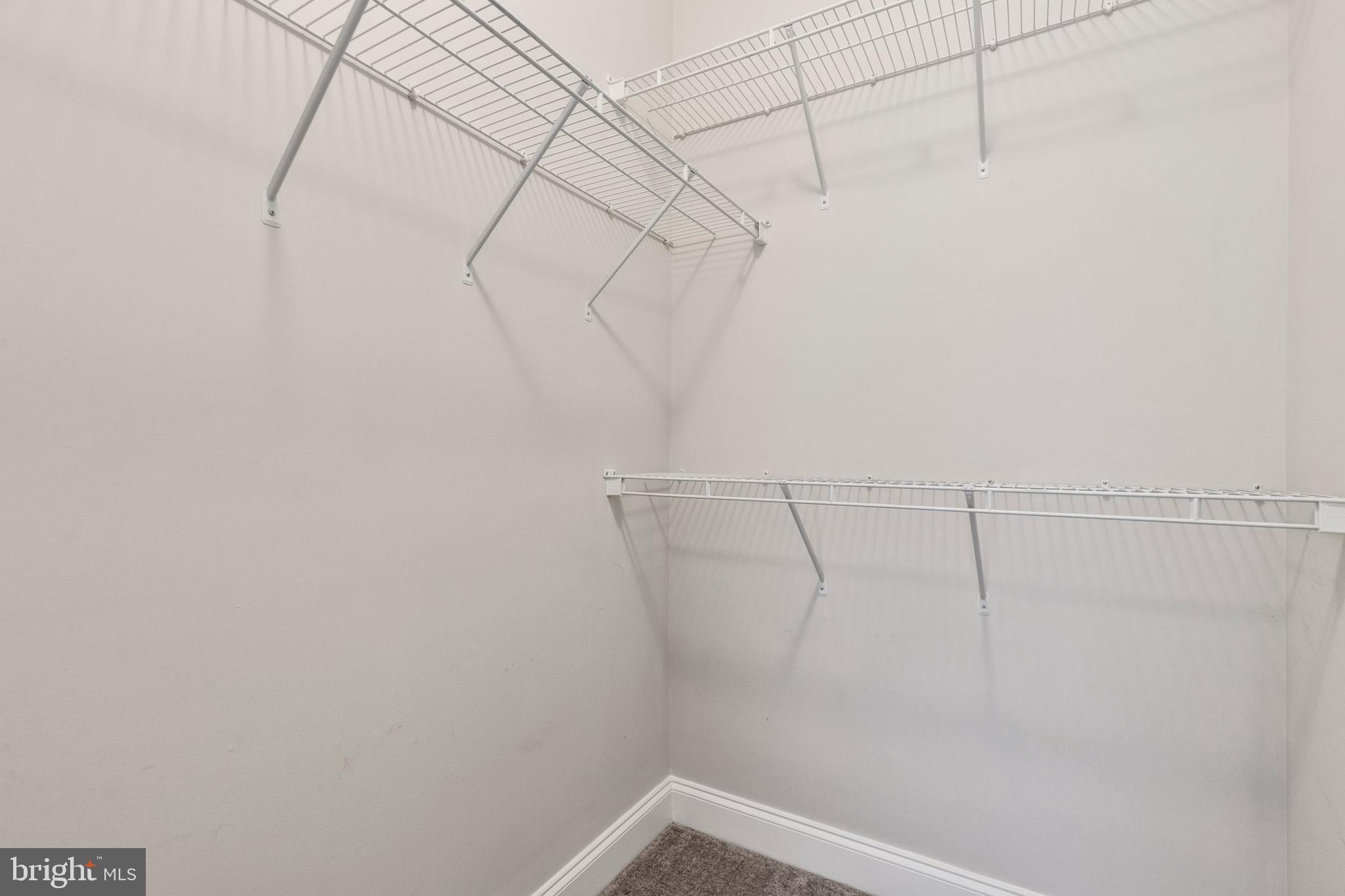 6908 Witton Circle Gainesville, VA 20155 - Photo 23 of 43