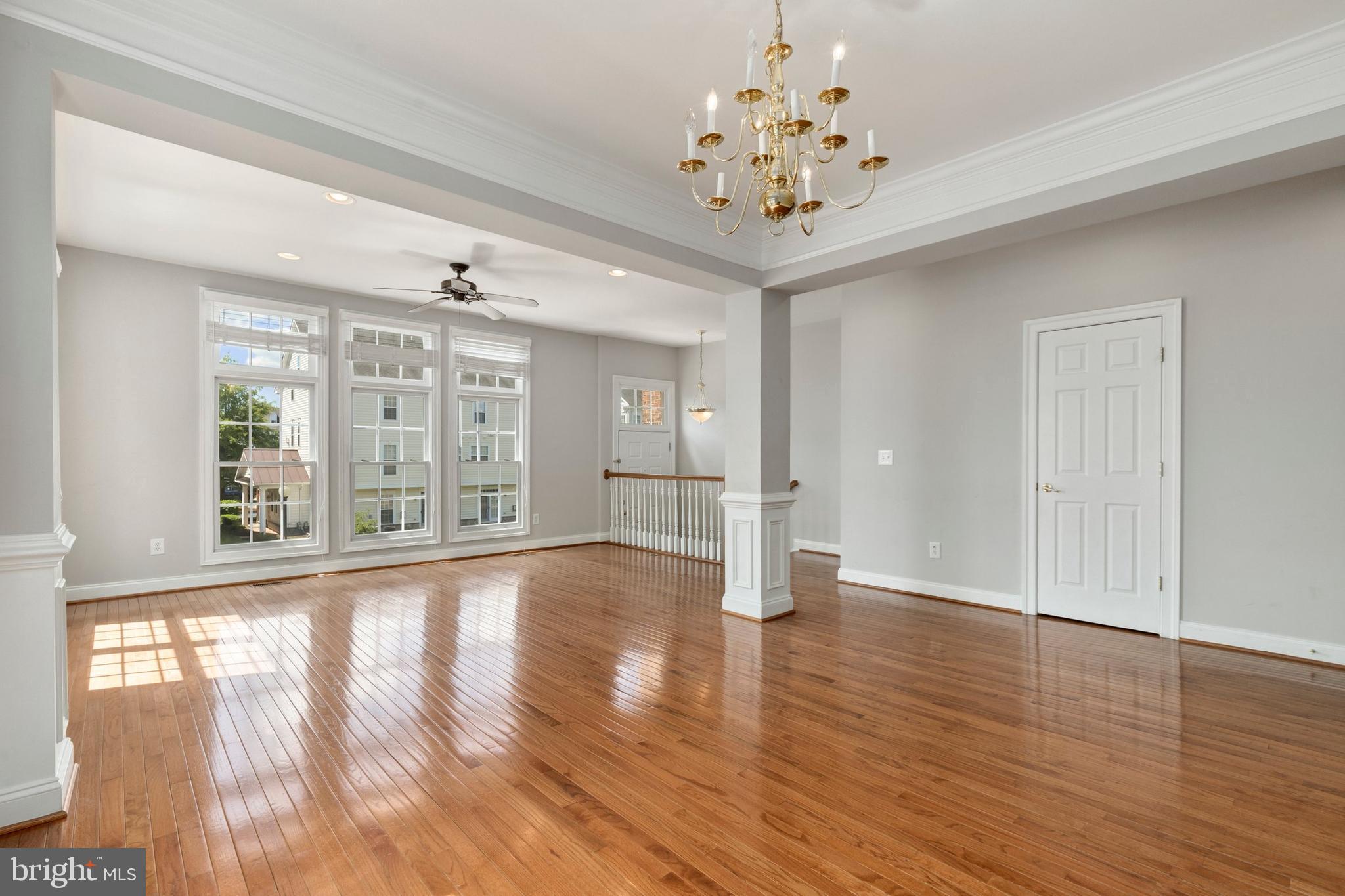 6908 Witton Circle Gainesville, VA 20155 - Photo 9 of 43