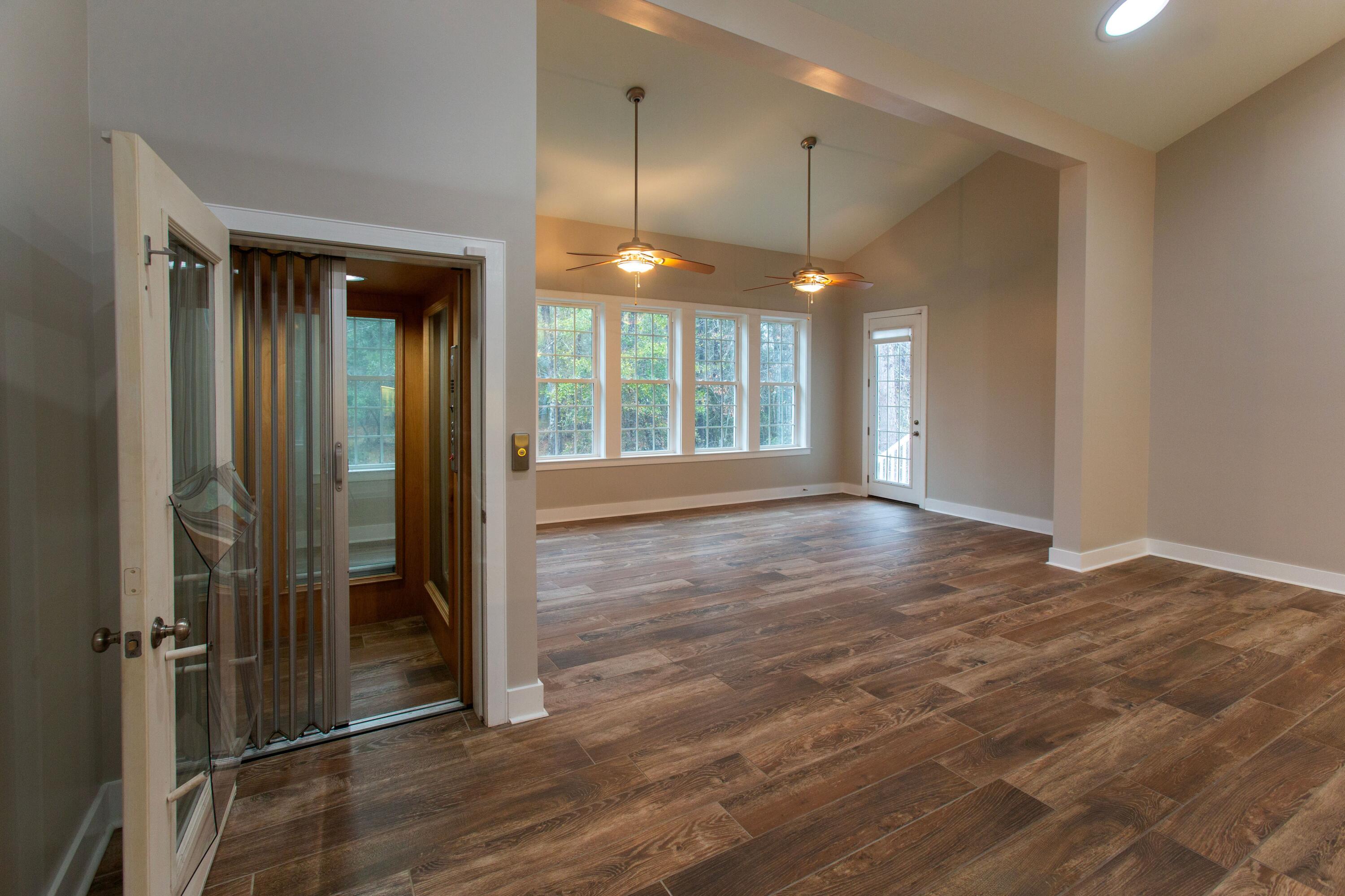 604 Romain Road McClellanville, SC 29458 - Photo 3 of 39 604 2