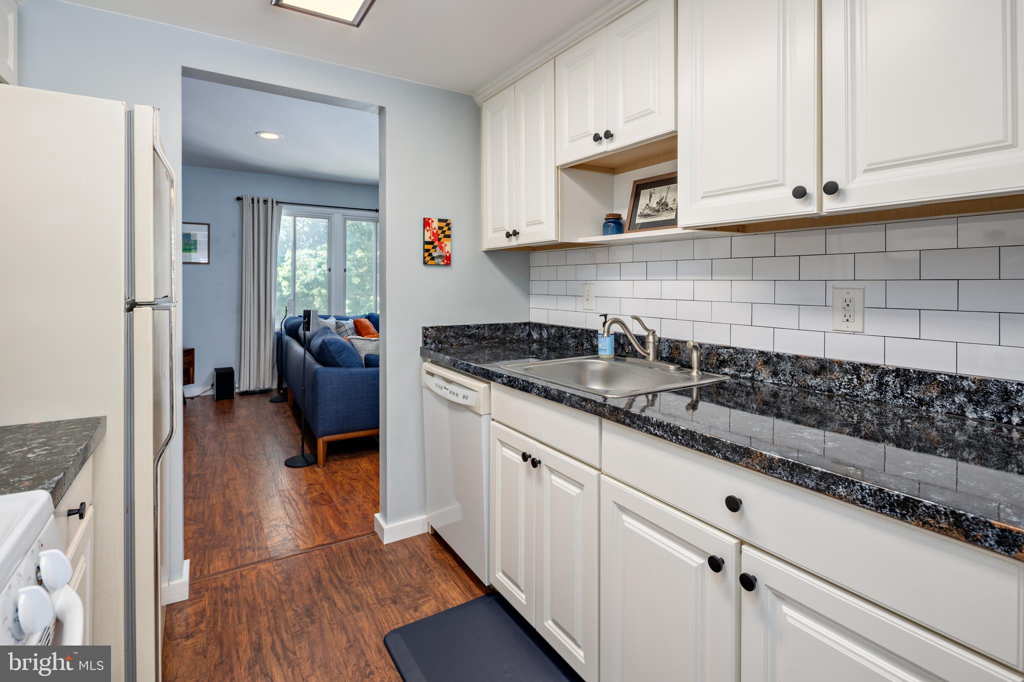 33 Strabane Court Baltimore, MD 21234 - Photo 11 of 40