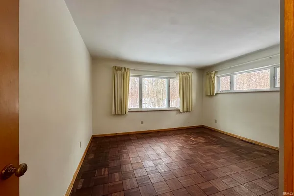 $309,000 | 7445 North Clinton Street, Fort Wayne, IN 46825