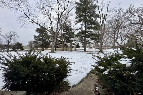 $309,000 | 7445 North Clinton Street, Fort Wayne, IN 46825