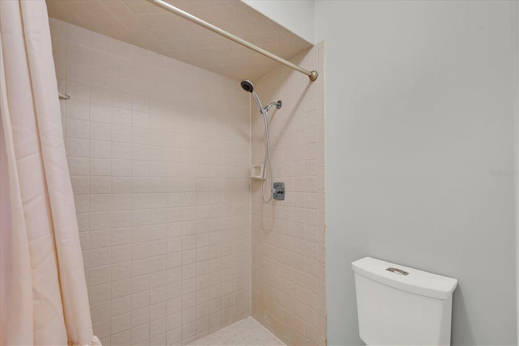 13200 Ridge Road Largo, FL 33778 - Photo 17 of 33