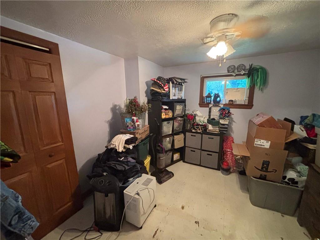 121 Cumer Road McDonald, PA 15057 - Photo 10 of 29