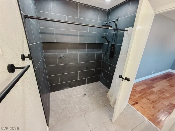 $3,500 | 2580 East Hacienda Avenue, Las Vegas, NV 89120