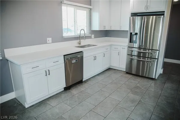 $3,500 | 2580 East Hacienda Avenue, Las Vegas, NV 89120