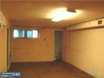 5758 Nassau Road Philadelphia, PA 19131 - Photo 10 of 12 Basement