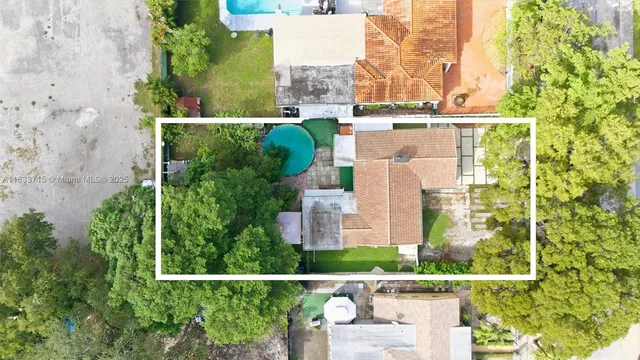 $875,000 | 104 Southwest 40th Avenue, Miami, FL 33134