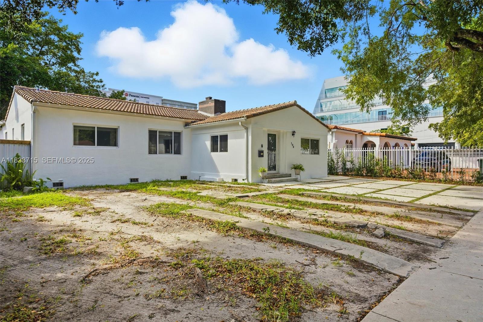 104 Southwest 40th Avenue Miami, FL 33134 - Photo 41 of 43