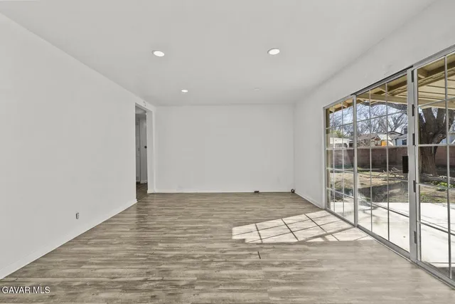 $315,000 | 1438 West Jackman Street, Lancaster, CA 93534