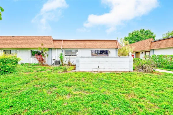 $169,900 | 5045 70th Place, Unit 5045, Pinellas Park, FL 33781