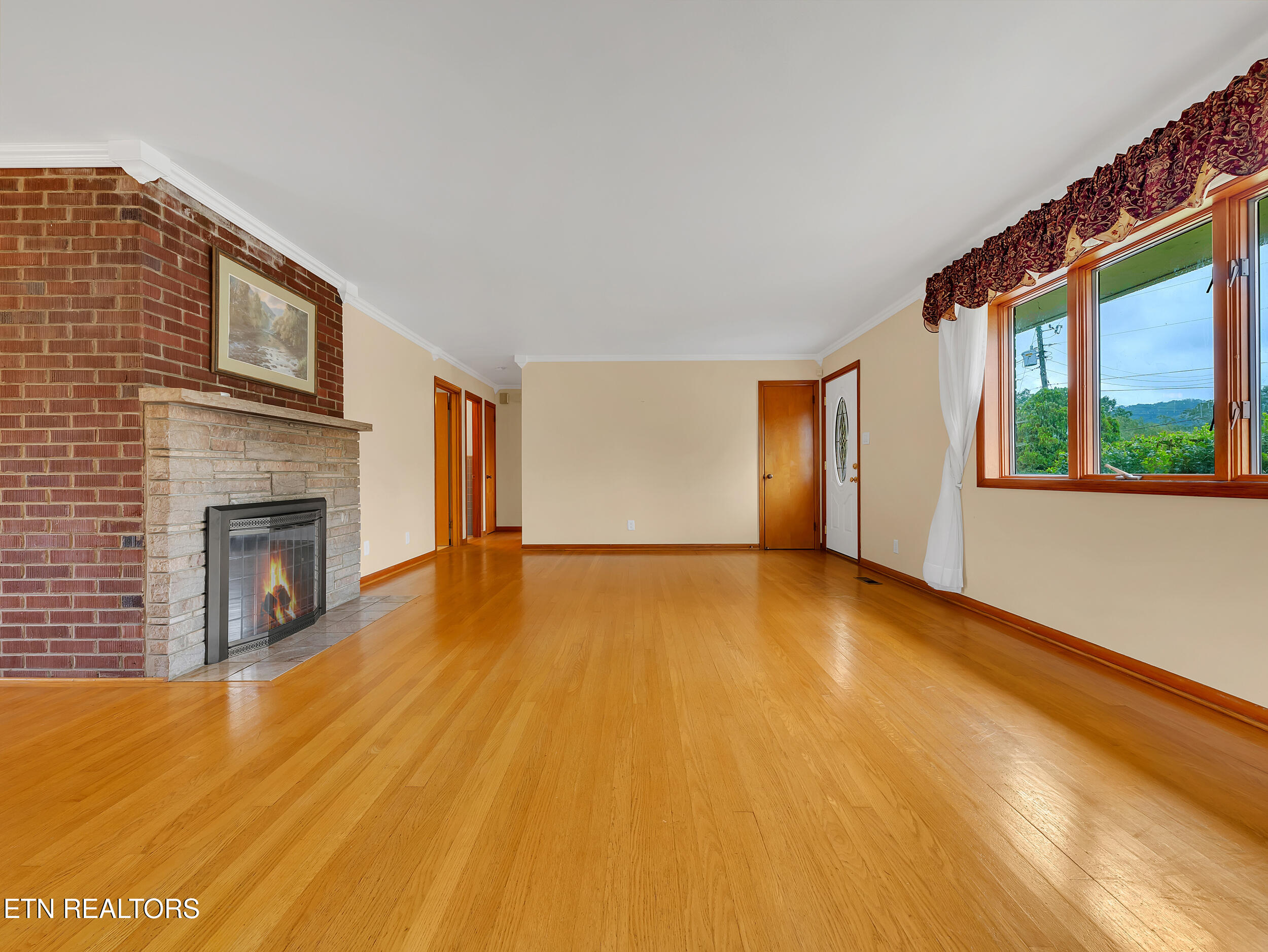 7000 Wright Road Knoxville, TN 37931 - Photo 4 of 32 8_19