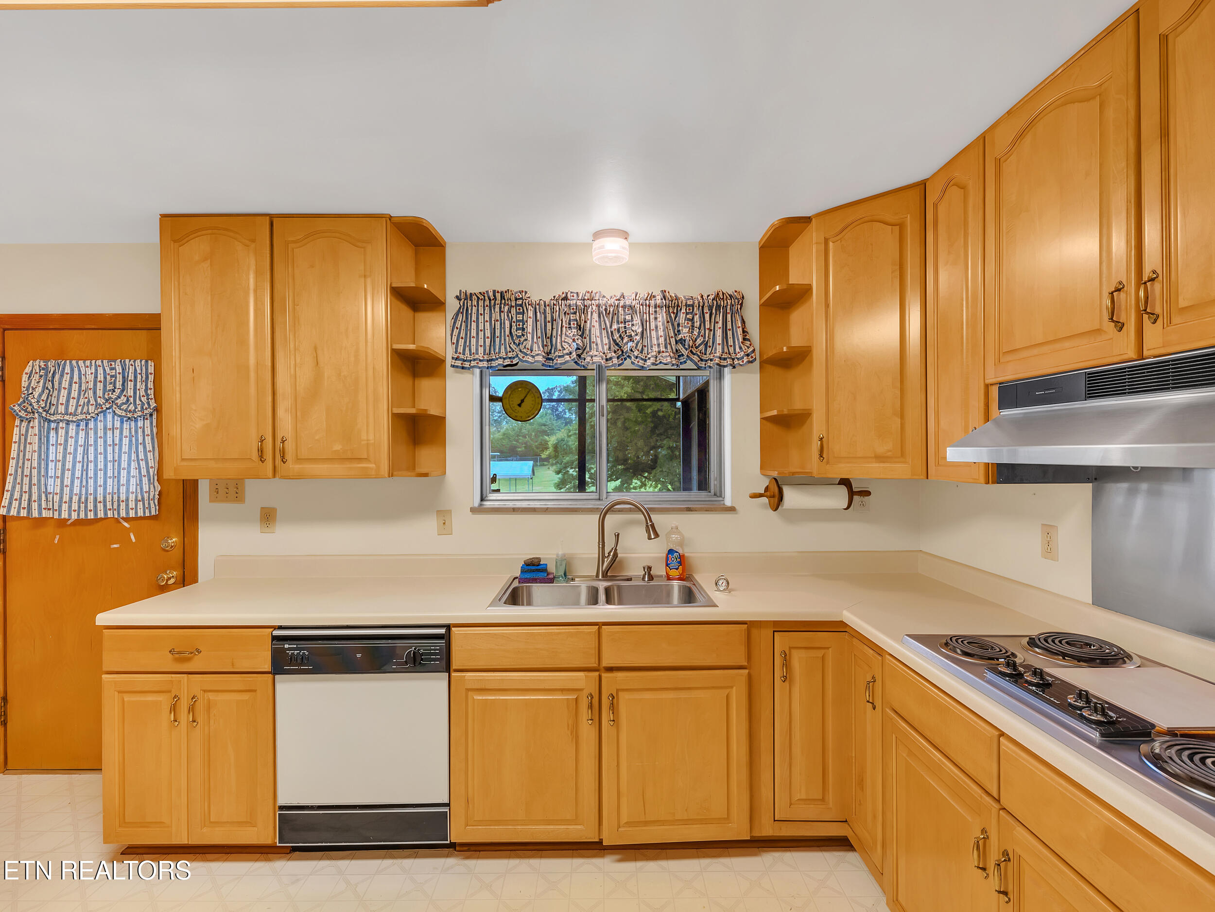 7000 Wright Road Knoxville, TN 37931 - Photo 9 of 32 10_21