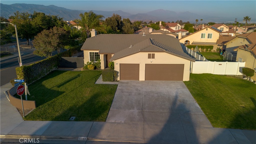 3397 North Poppy Drive Rialto, CA 92377 - Photo 3 of 31