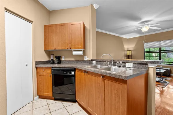 $1,520 | 2141 Portofino Place, Unit 2826, Palm Harbor, FL 34683