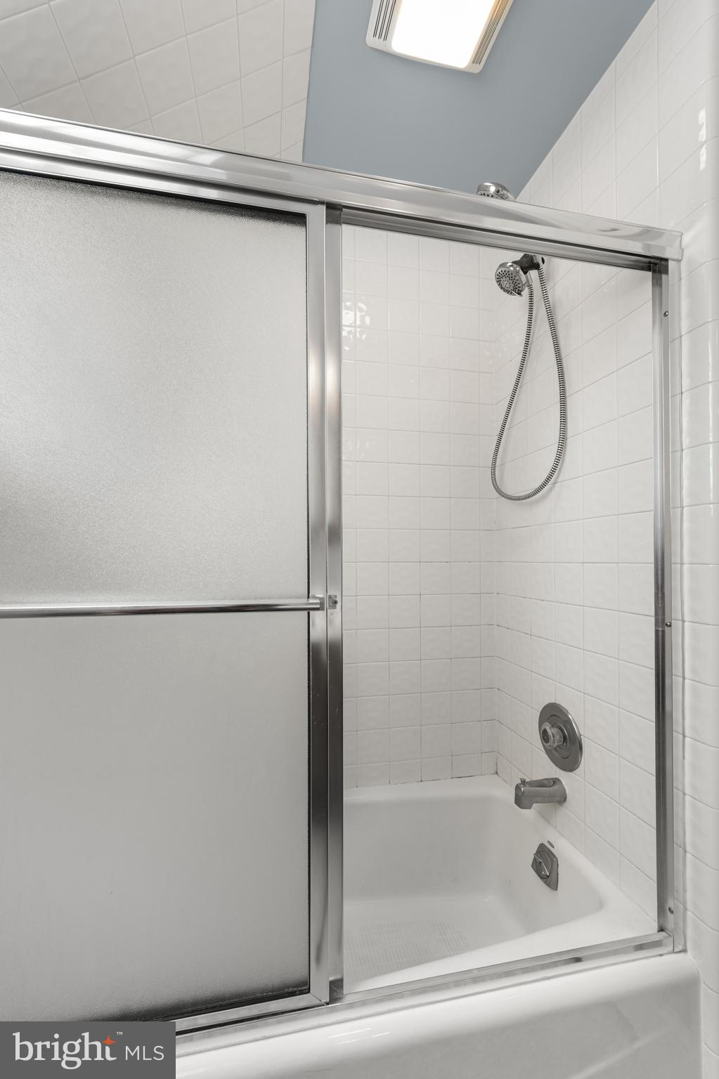 22 Fawn Drive Reading, PA 19607 - Photo 48 of 70 Guest quarters bathroom