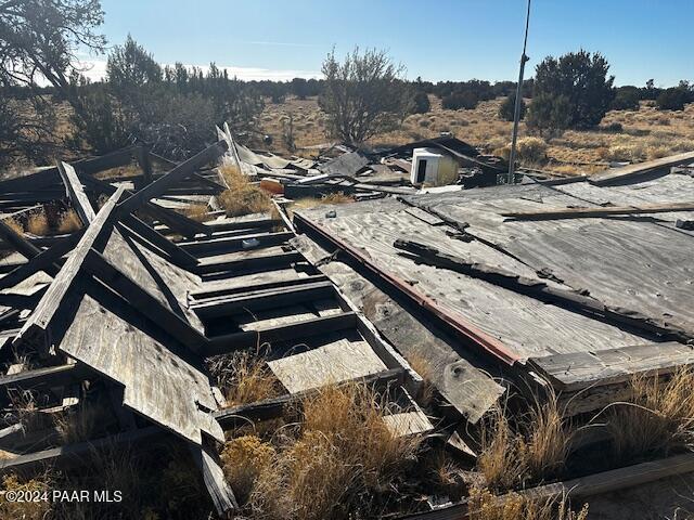 234- Brothers Road Seligman, AZ 86337 - Photo 16 of 16 a view of a backyard with a sink