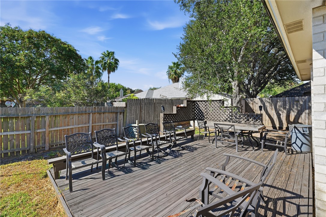 302 Long Point Drive Portland, TX 78374 - Photo 25 of 29 Gallery Image 25