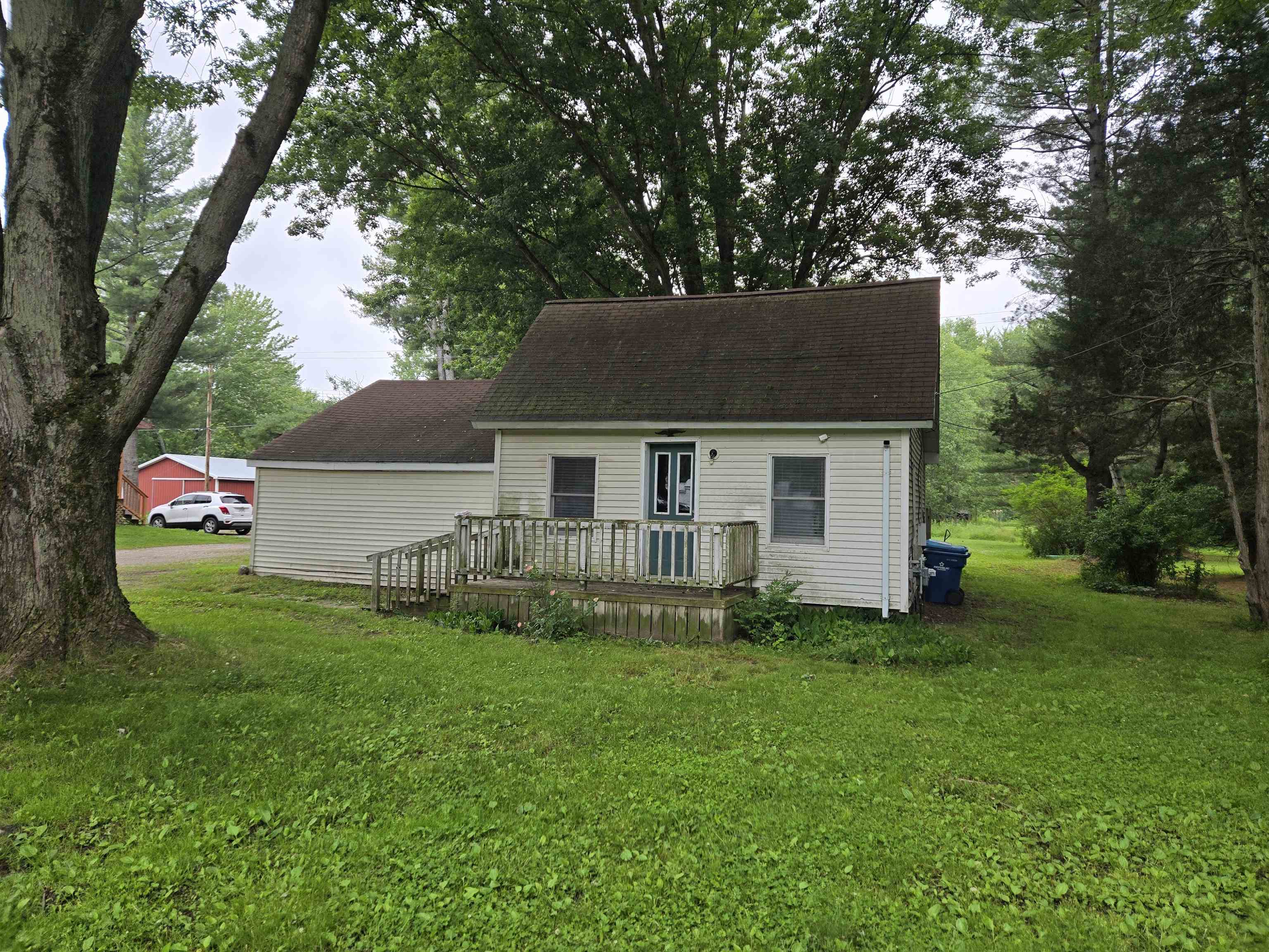 4364 South Kirk Road Vassar, MI 48768 - Photo 1 of 23
