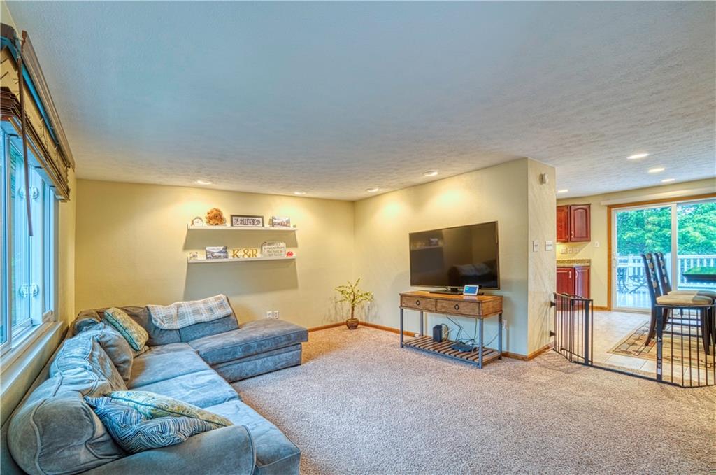 110 Partridge Run Road Gibsonia, PA 15044 - Photo 3 of 25 Gallery Image 3