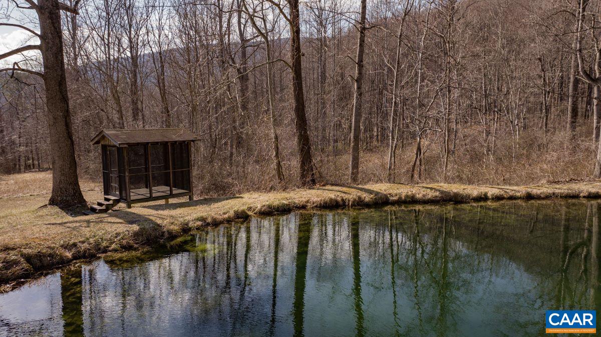 4873 Weakley Hollow Road Syria, VA 22743 - Photo 9 of 38 a view of a backyard with pathway