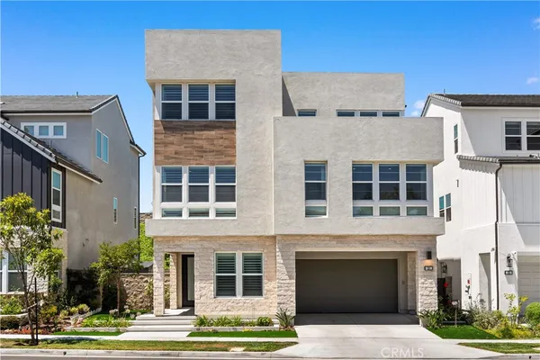 $2,328,000 | 261 Burwood, Lake Forest, CA 92630