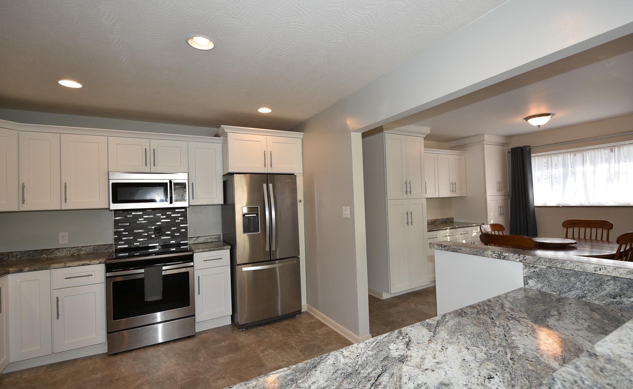 722 Sandy Hook Road Paoli, IN 47454 - Photo 11 of 36 Gallery Image 11