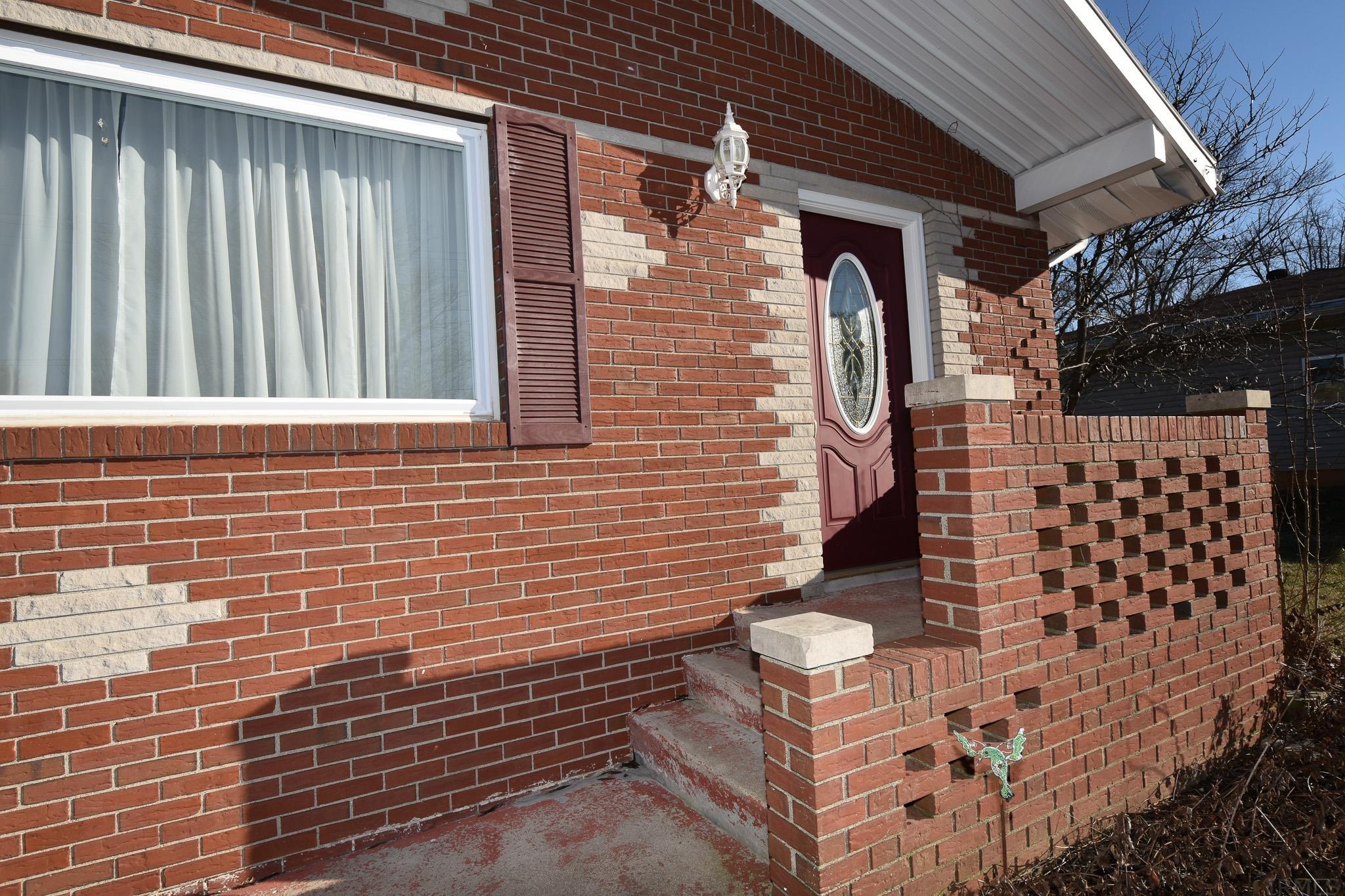 722 Sandy Hook Road Paoli, IN 47454 - Photo 2 of 36 Gallery Image 2