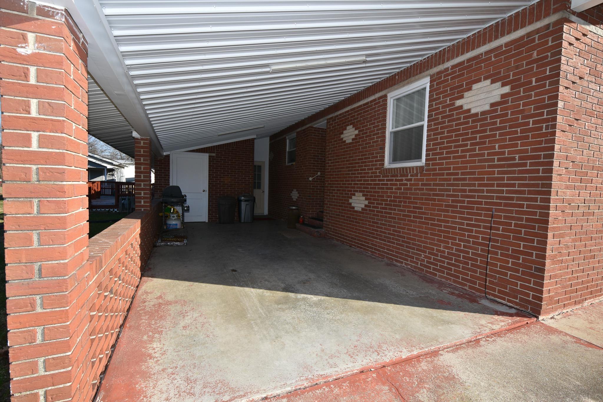 722 Sandy Hook Road Paoli, IN 47454 - Photo 34 of 36 Gallery Image 34