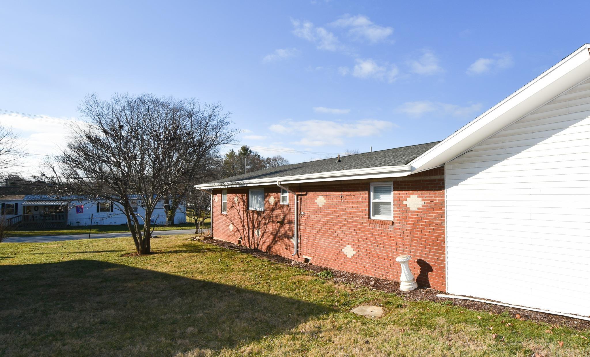 722 Sandy Hook Road Paoli, IN 47454 - Photo 35 of 36 Gallery Image 35
