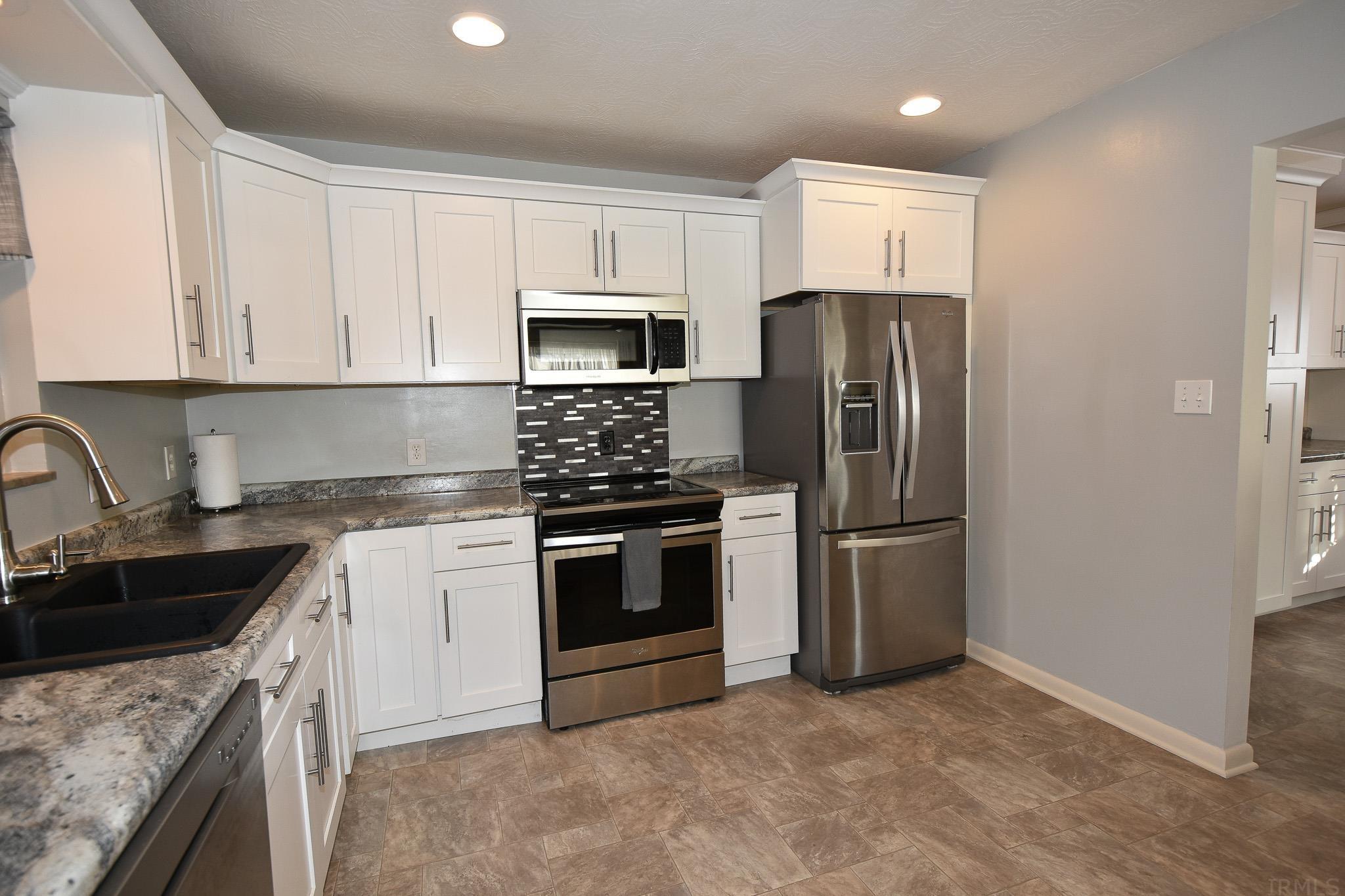 722 Sandy Hook Road Paoli, IN 47454 - Photo 10 of 36 Gallery Image 10