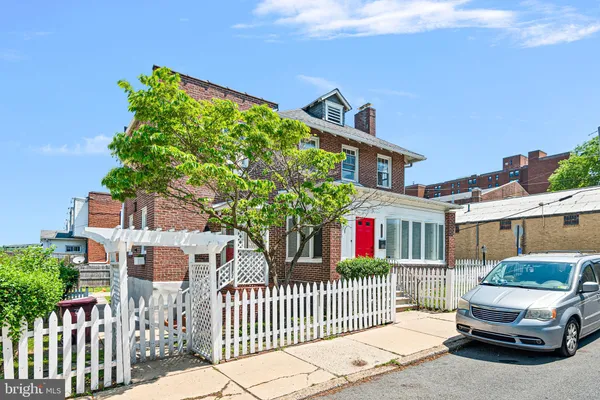 $390,000 | 1801 West 10th Street, Wilmington, DE 19805