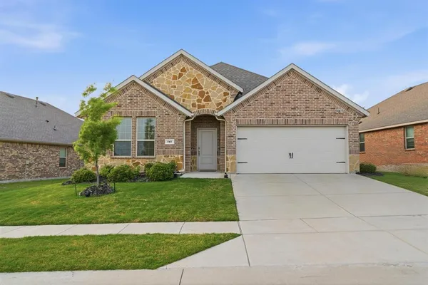 $2,450 | 727 Fort Lane, Fate, TX 75189