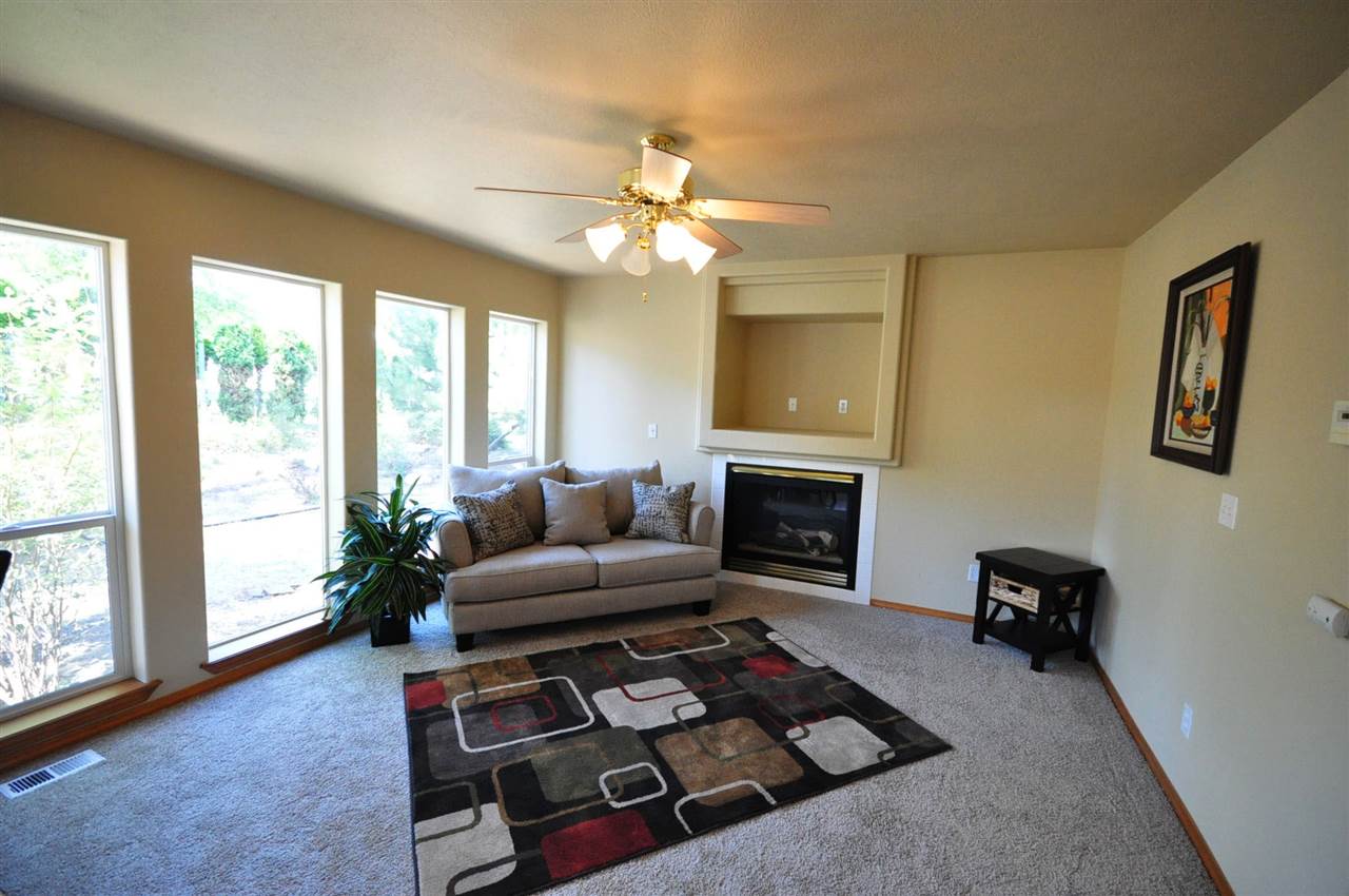 717 East Ballard Road Colbert, WA 99005 - Photo 4 of 20