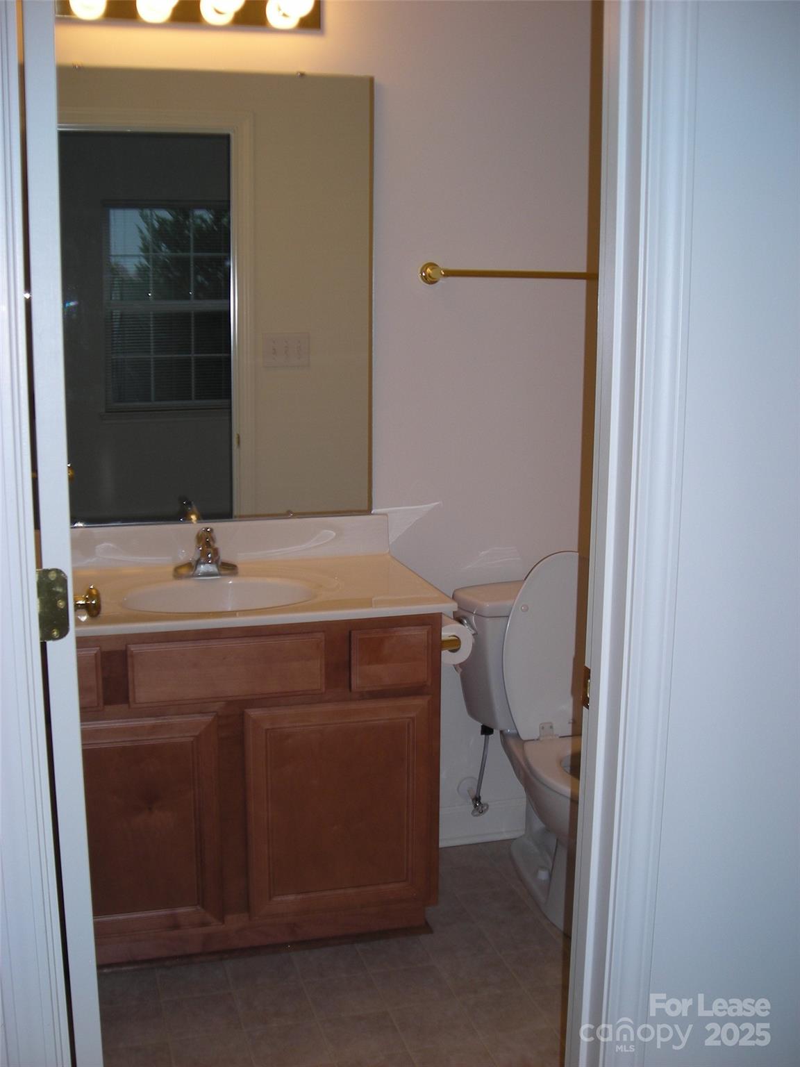 181 Clusters Circle Mooresville, NC 28117 - Photo 15 of 18