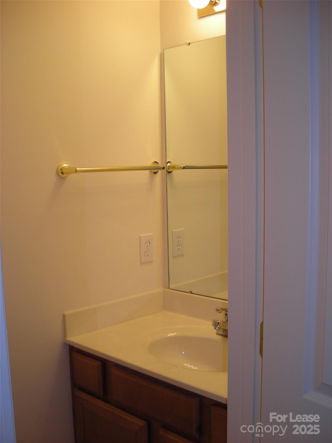 181 Clusters Circle Mooresville, NC 28117 - Photo 8 of 18