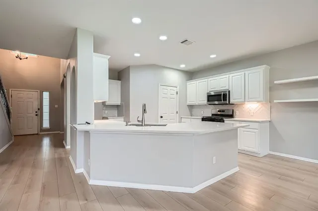 $2,450 | 170 Wildhorse Creek, Buda, TX 78610