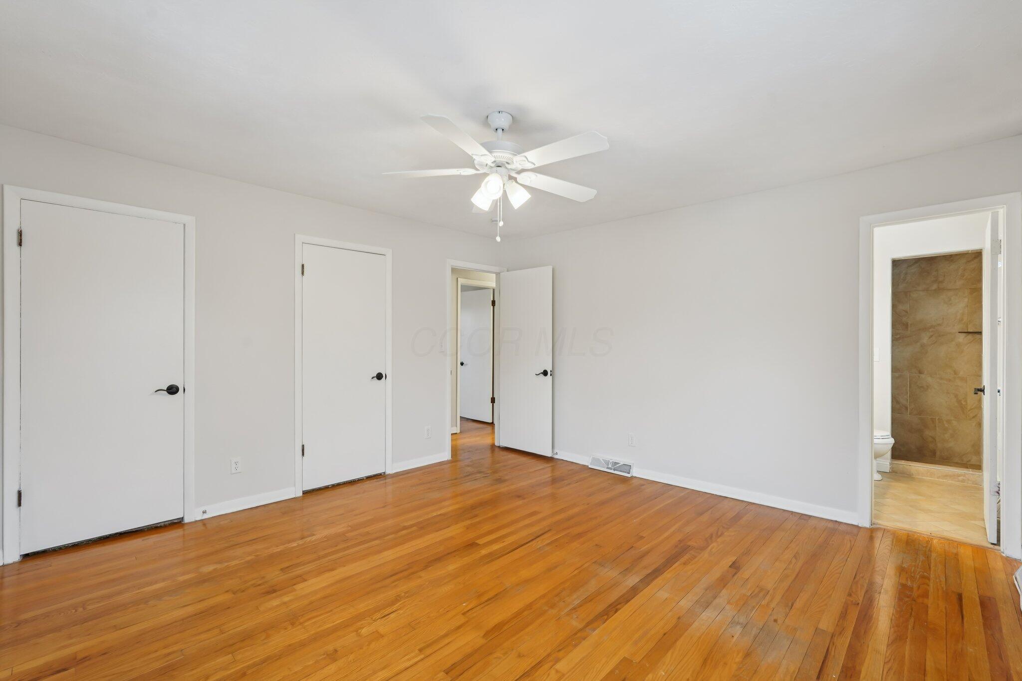 5644 Linworth Road Columbus, OH 43235 - Photo 16 of 31 34-web-or-mls-Linworth Rd-S1702-034