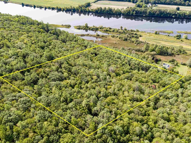 $269,000 | 202 River Road, Lyme, NH 03768