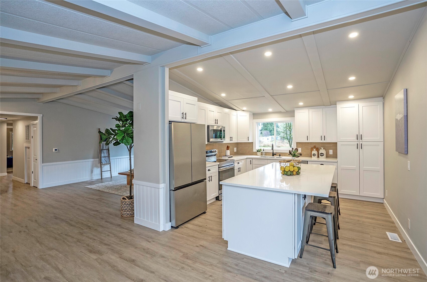 11810 Driver Street Southwest Olympia, WA 98512 - Photo 13 of 40 a kitchen with stainless steel appliances a refrigerator and a oven
