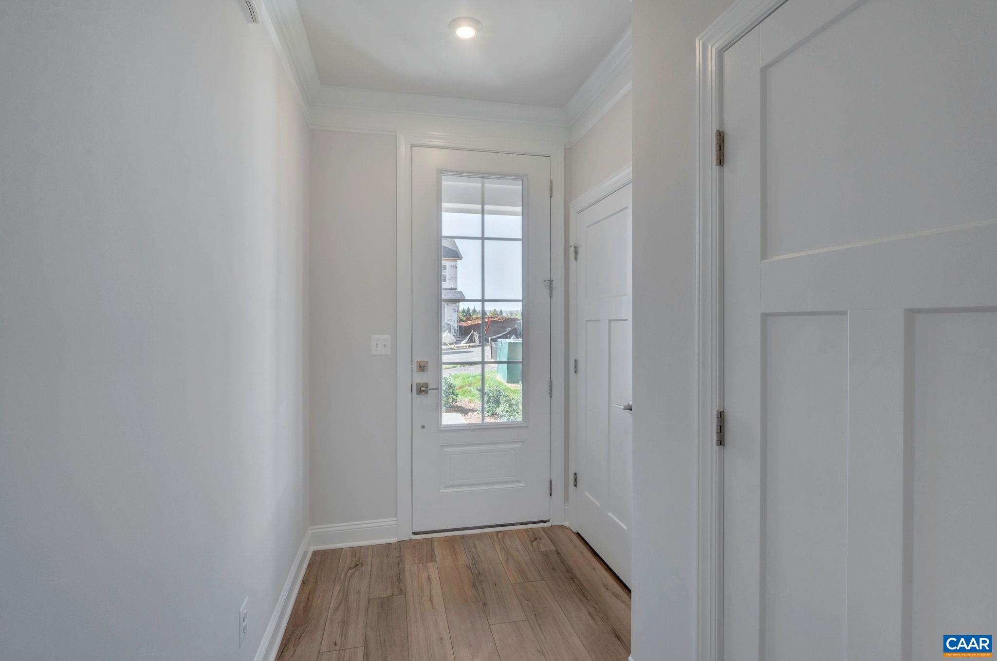 153 Ridgeline Drive Waynesboro, VA 22980 - Photo 7 of 41 Gallery Image 7