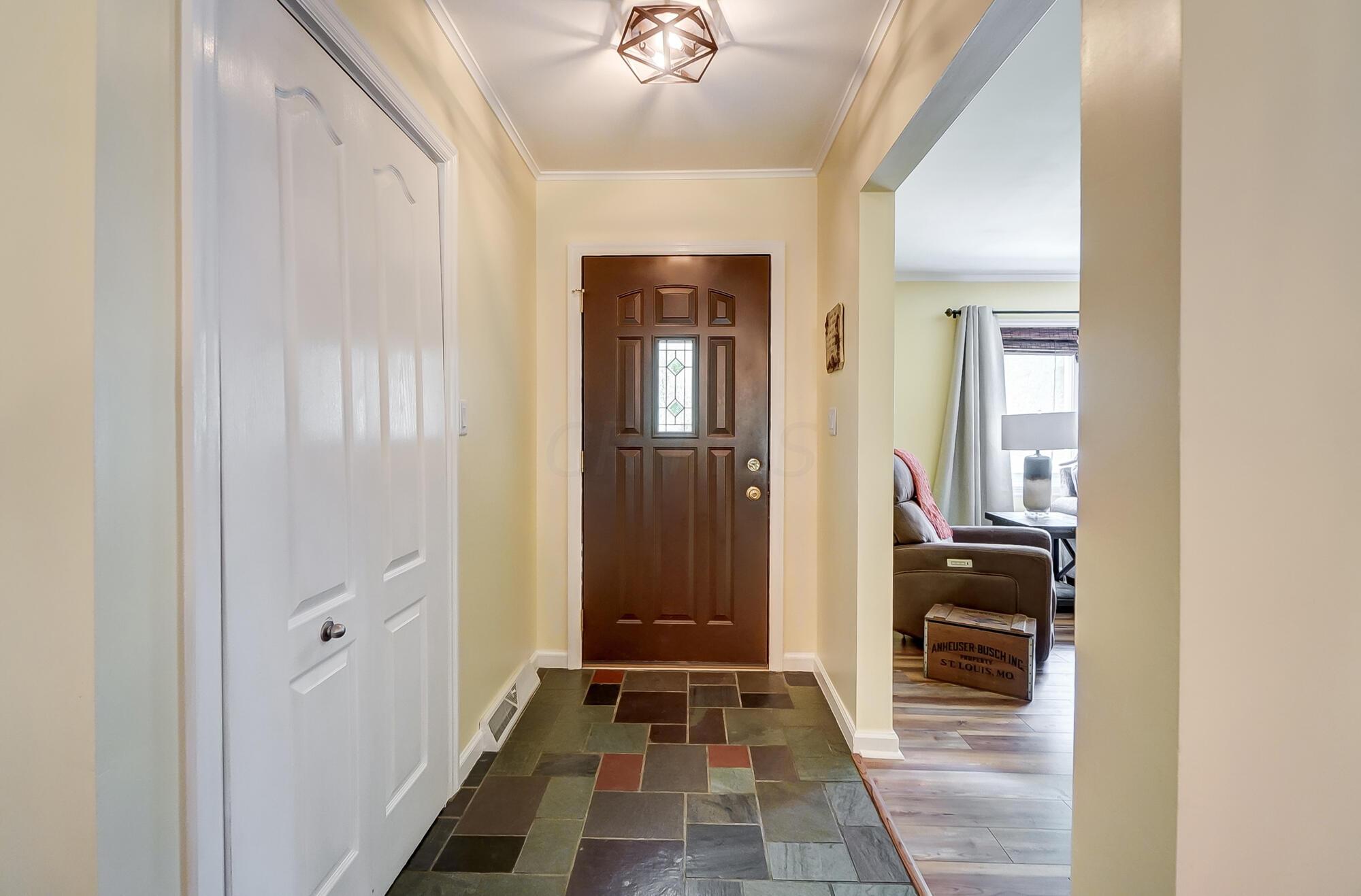 925 Brookpark Road Marion, OH 43302 - Photo 6 of 46 006