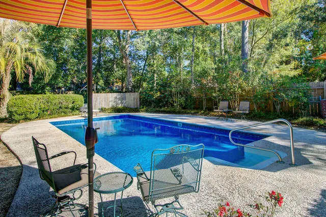 $373,000 | 104 Chalcott Place, Summerville, SC 29485